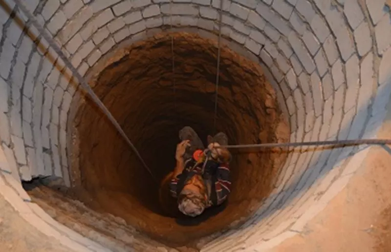 حفر ۳۵ حلقه چاه جذبی برای کنترل و هدایت آب‌های سطحی